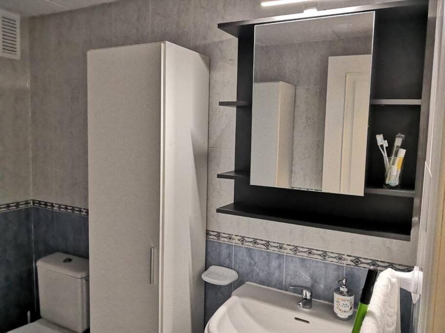 Apartamento Zona Playa En Roquetas Cerca De Bares Restaurantes Y Centro Comercial Roquetas de Mar Exterior foto