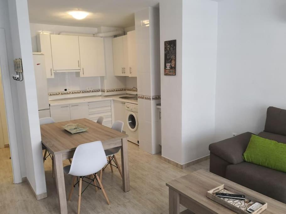 Apartamento Zona Playa En Roquetas Cerca De Bares Restaurantes Y Centro Comercial Roquetas de Mar Exterior foto